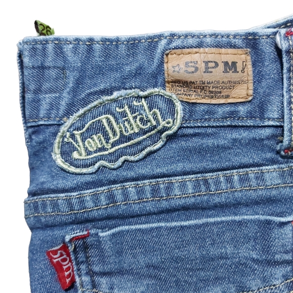 5 PM Von Dutch Low-rise Flared Bottom Jeans Size 26 EUC - Picture 2 of 10